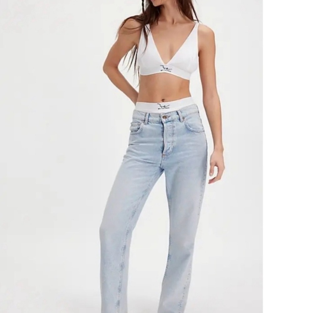Women’s We The Free white Bralette top/ Bras size m no pads